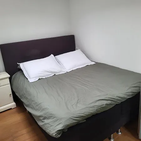 Private Apartment. * Hilversum